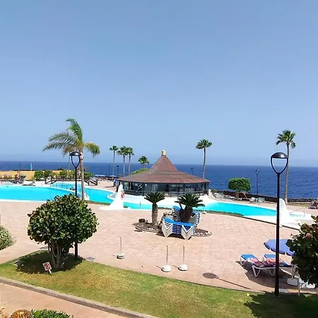 Rocas Del Mar 129 *